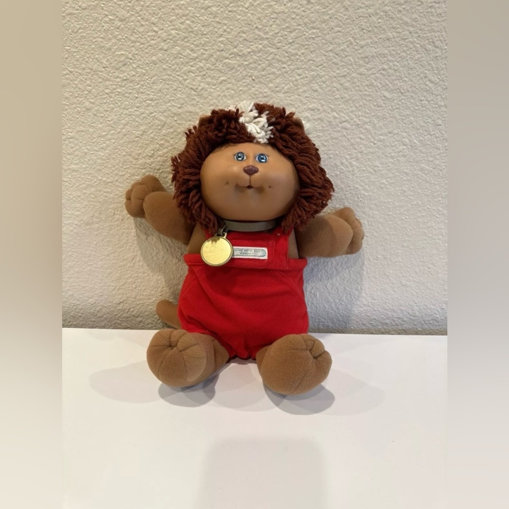 Vintage 1983 Cabbage Patch Kids Koosas Lion w/ Outfit & Collar